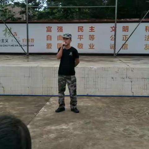 美安小学预防地震应急疏散逃生演练