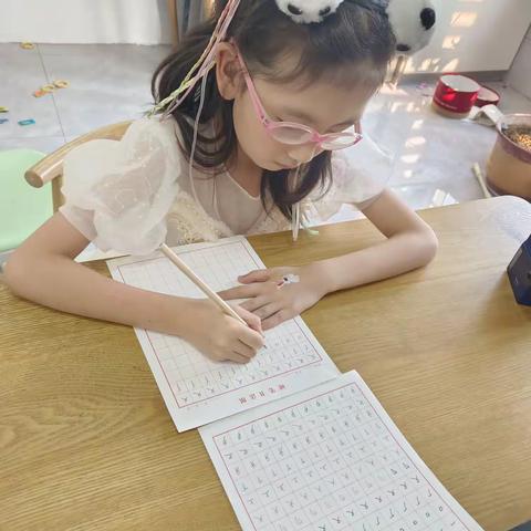 悠悠夏长   暑假好时光—梅花中心小学一年级第八周好作业展示