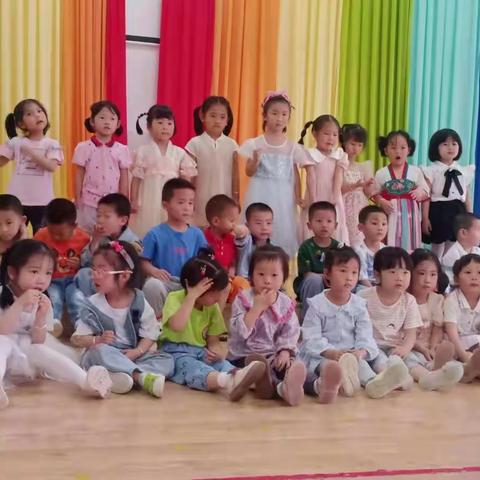 日照幼儿园小一班萌宝👦👧💕第十五周成长日记