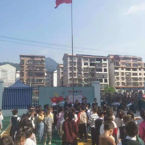 日照幼儿园小一班萌宝👦👧💕第十周成长日记