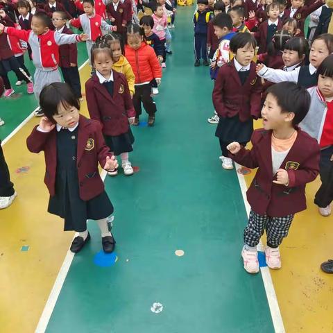 日照幼儿园小一班萌宝第九周成长日记
