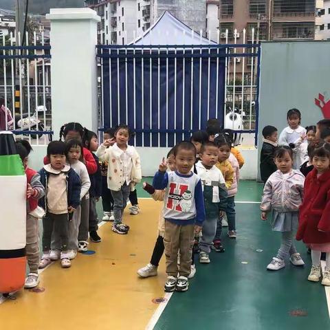 日照幼儿园小一班萌宝👦👧💕第九周成长日记