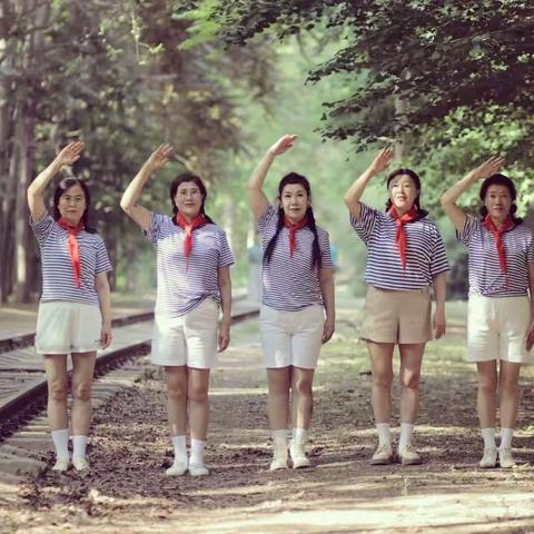 欣逢盛世，童心泛滥