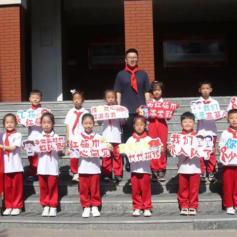 我为班级代言                                 二年级七班翟筱汐