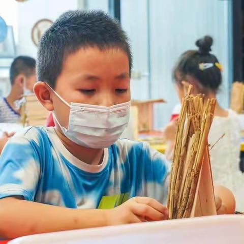 【实践活动】“探寻建筑起源，感受建筑魅力”——“领略鲁班魅力•探寻建筑秘密”