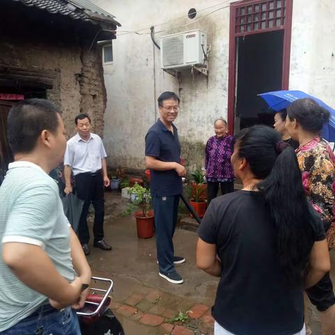 刘向阳部长组织部工作留影