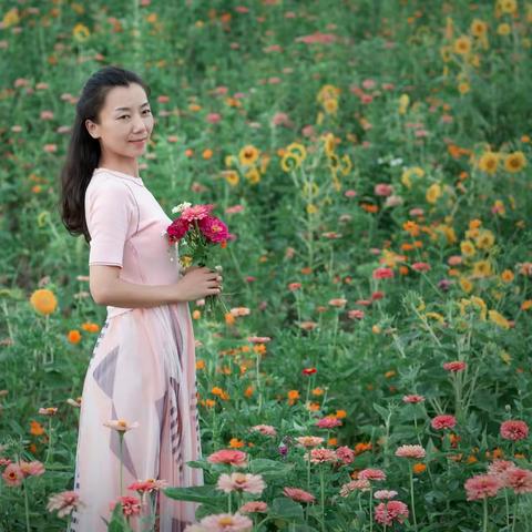 《平安湖与美女》