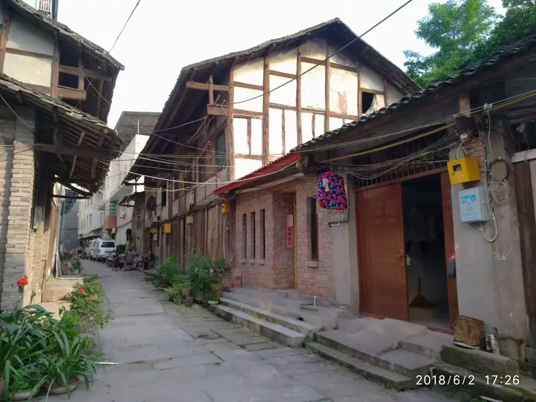 渠县李渡老街记实找回3,6,9,的记忆