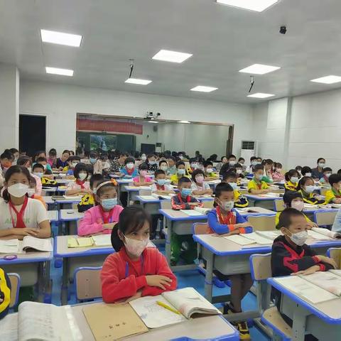 自主互动，张扬学生个性——八一中心小学语文组开展教研课活动