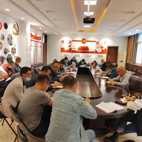 持续学习强筋骨，认真总结促提升