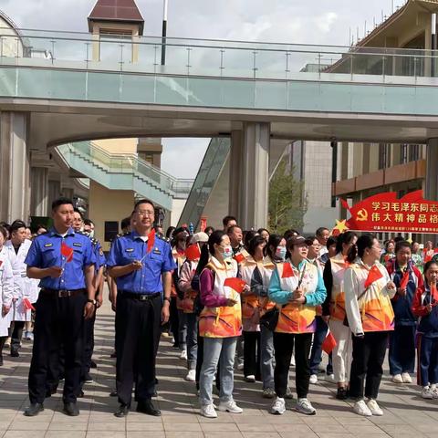 三中街执法大队党支部：开展学习“毛泽东同志伟大精神品格”主题教育活动
