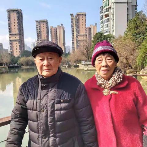 我的美篇：牵手