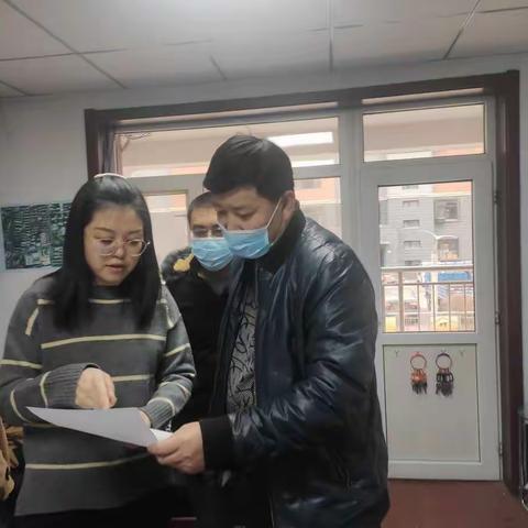 【万嘉防疫】五一路街道万嘉社区街道办事处席主任到万嘉社区检查指导防疫工作