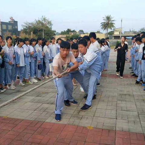 2019届九5班拔河比赛—凝心聚力，共创佳绩