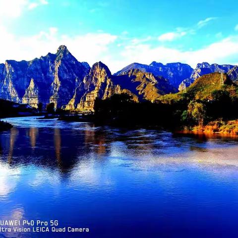 千线万条水连天，百潭群峰林鸟喧！北京的小江南房山十渡孤山寨