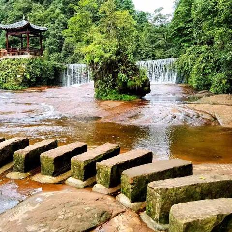 美出天际的成都天台山！🌺🎉🌈 拍摄于2023.9.18.