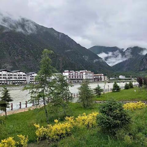 徒搭川藏公益行第十一天