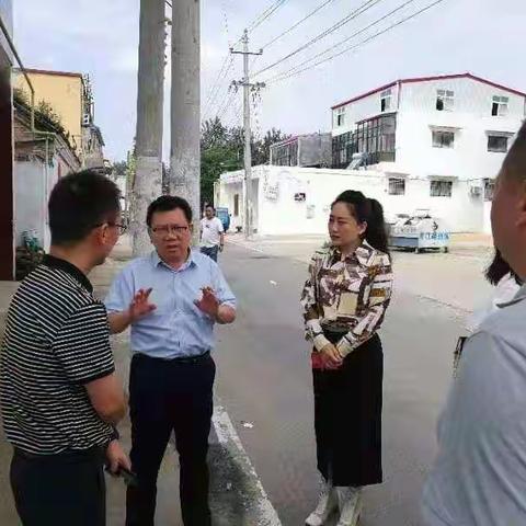 区党工委副书记张俊才带队调研防返贫监测和帮扶工作