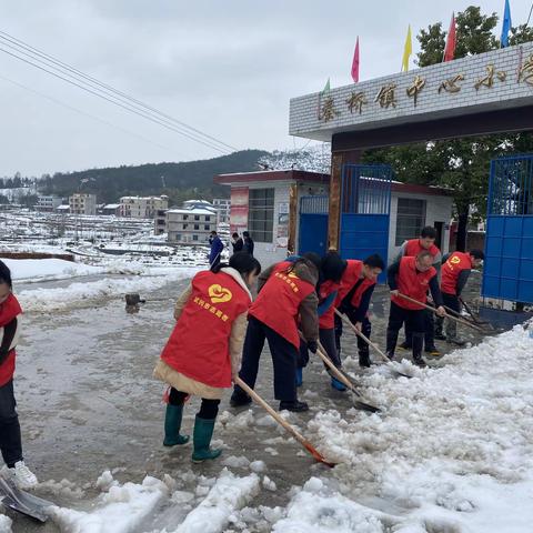 严寒清雪暖人心，春暖花开等你来。