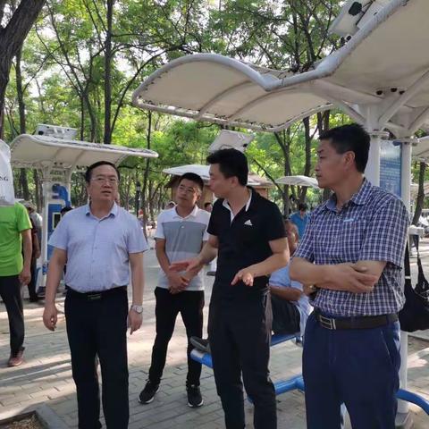 体育惠民进行时——市体育局对赵苑公园和体育公园进行实地调研