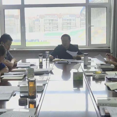 市体育局组织全体党员干部认真学习党的基层组织选举工作条例