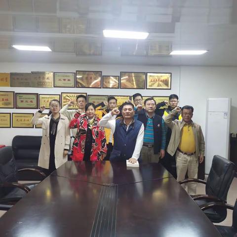 桂林洋房地产公司开展2020年“12.4”国家宪法日宣传活动