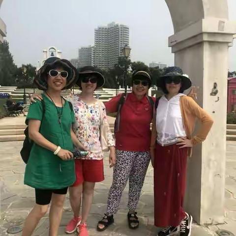 2018-7-3 我们约好向着避暑圣地北戴河出发！一路谈笑风生，虽然有个小小的插曲也丝毫没有影响到我们的好心情！