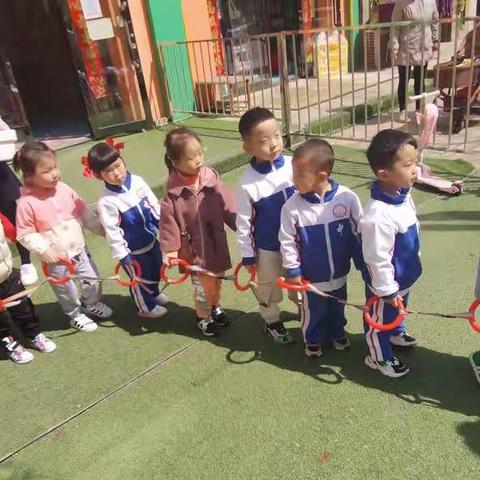 爱蓓尔幼儿园“快乐野餐”体验活动简讯