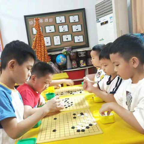 株洲市幼儿园大六班“围棋拼拼乐”孩子们嗨翻天