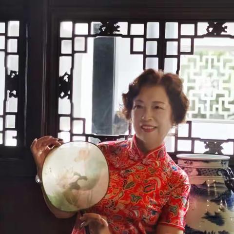 首拍处女作旗袍秀