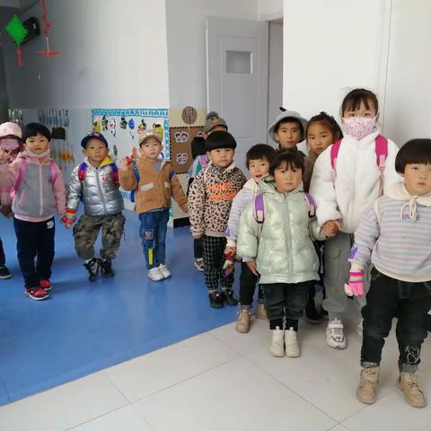 莫布拉新村幼儿园九九登高活动记录