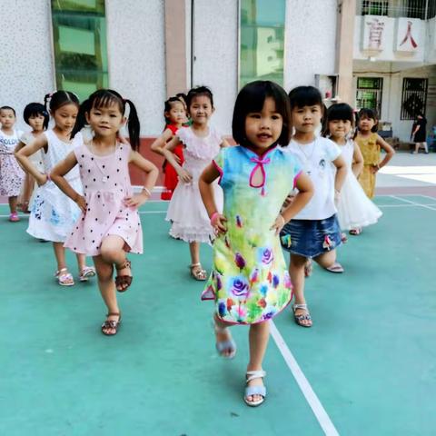 学前班庆“六一”活动剪影