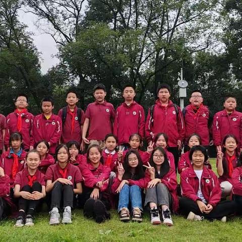 我们秋游啦
