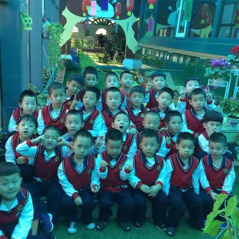 蒙幼中二班 一组《我是这样和孩子亲自阅读的》