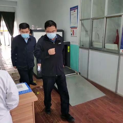 长葛市道路运输服务中心4月3日工作掠影