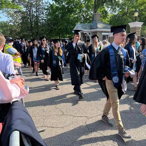 闻吴鍵宁美国乔治敦大学毕业有寄