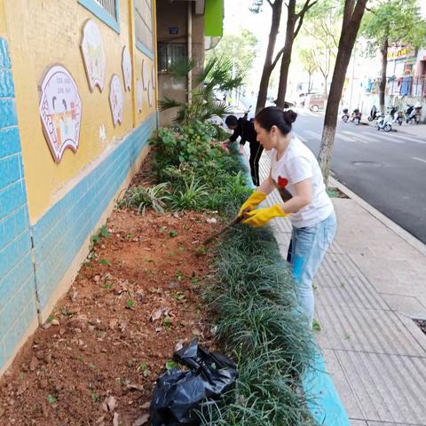 消毒灭蚊灭蝇，我们在行动