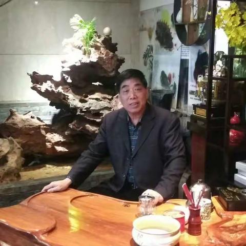 著名书法家秦致中艺术人生及书法作品赏析