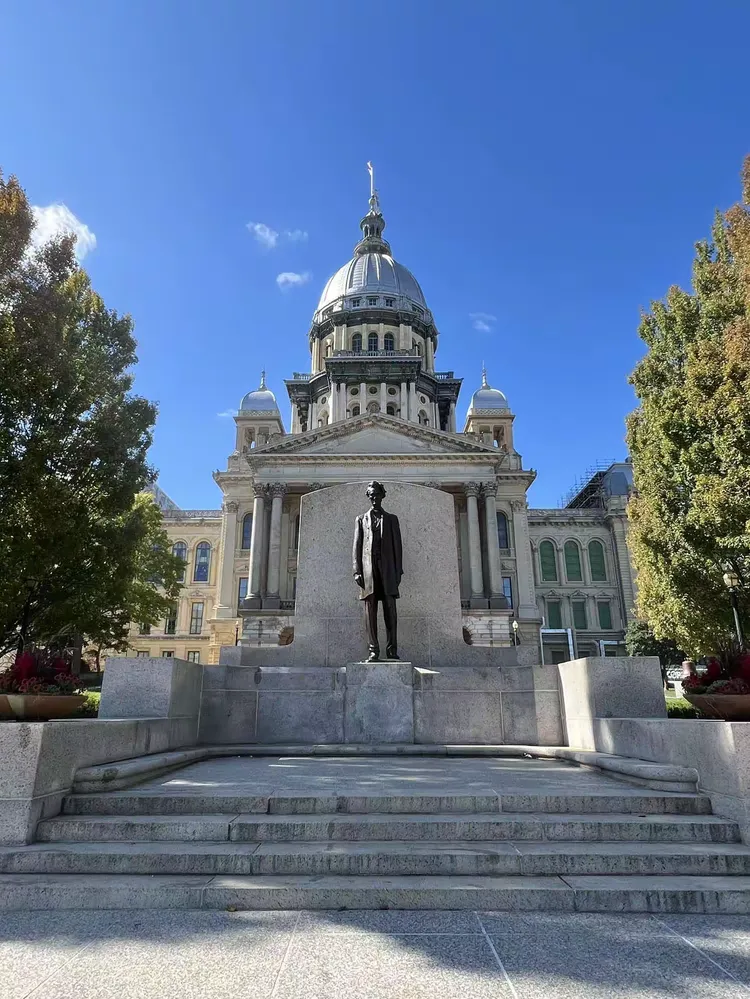 游美国 — 伊利诺伊州府