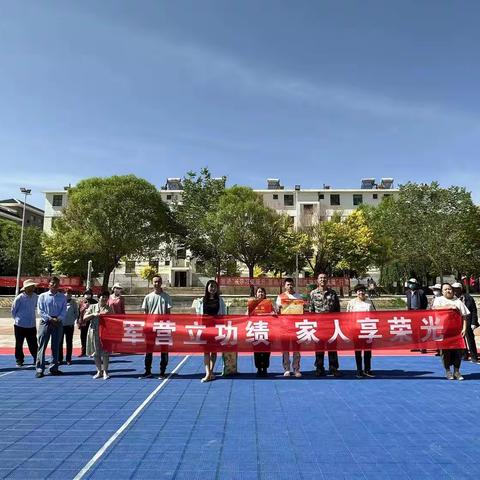 喜报！为“四有”优秀士兵家庭送喜报 营造拥军优属浓厚氛围