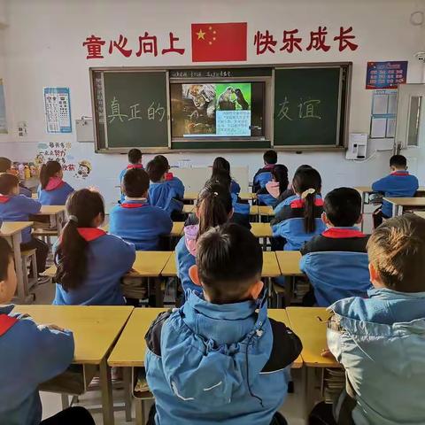 新乡县新时代学校三（2）班第十二周工作简报