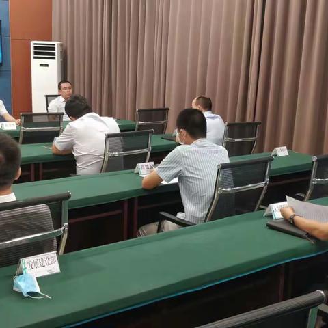 共同努力，奋力答好脱贫攻坚的“收官之卷”