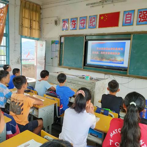 杉木桥镇中学积极参与民调工作 共建平安和谐校园