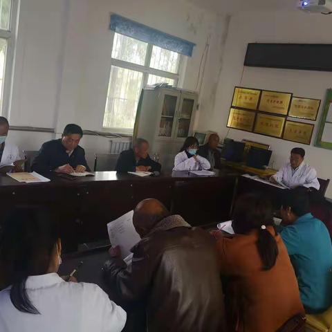 树服务新理念，创健康扶贫好氛围