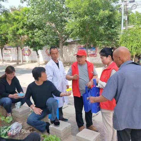 心向百姓，营造和谐音符