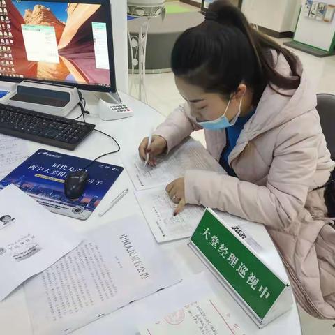 服务零距离 关爱传千里                          ——社区为异地居住老人办理高龄补贴