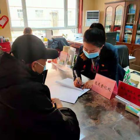 换届选举工作有力有序 严选社区“贴心人”