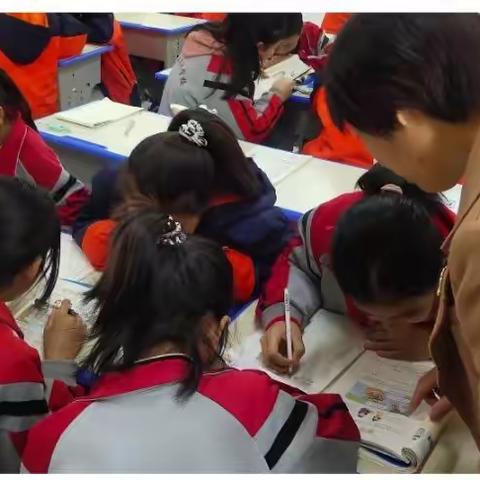 东明县德润学校小学部教学教研活动纪实
