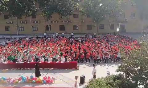 祖国华诞，举天同庆————曙光学校举行国庆节合唱比赛