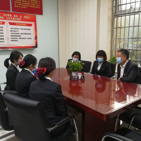 强化理论学习 坚定理想信念—广渠门外支部参加党团学习交流活动小记